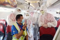 Vietjet thực hiện chuyến bay hỗ trợ hành khách mắc kẹt tại Đà Nẵng về Hà Nội, TP.HCM