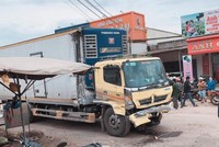 Chiếc xe tải gây tai nạn liên hoàn.