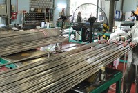 Nhu cầu về nhà xưởng, kho bãi tăng mạnh thời gian gần đây. Ảnh: Dũng Minh.