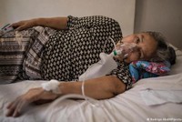 Peru ghi nhận hơn 2 triệu ca mắc Covid-19 và hơn 196.000 ca tử vong do dịch bệnh. Ảnh: AP.