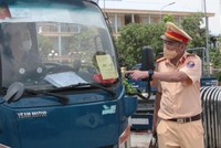 Bộ GTVT ban hành Hướng dẫn tạm thời về tổ chức giao thông, kiểm soát dịch đối với hoạt động vận tải bằng xe ô tô trong thời gian phòng, chống dịch Covid-19.