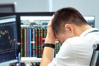 Dòng tiền trên thị trường chứng khoán khô hạn