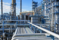 Một góc Tổ hợp Hoá dầu Long Sơn.