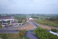 Tỉnh lộ 922 đi qua địa bàn 4 quận, huyện của TP. Cần Thơ là Bình Thủy, Ô Môn, Thới Lai, Cờ Đỏ. Ảnh: Anh Khoa.