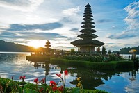 Du lịch châu Á "khấp khởi" mừng