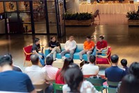 Hội nghị "Kết nối mở rộng thị trường ngành game Việt Nam" với chủ đề "Vươn tầm thế giới" vào tháng 12/2022.