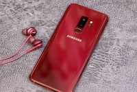 5 smartphone màu sắc độc đáo tại Việt Nam