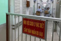Bệnh viện Chợ Rẫy khu cách ly hai bệnh nhân từ Vũ Hán dương tính với virus nCoV