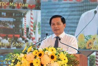 Chủ tịch UBND TP. Cần Thơ Trần Văn Lâu phát biểu tại Lễ khởi công, khánh thành các công trình, dự án chào mừng Đại hội Đảng Thành phố