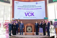 Nghi thức đánh cồng khai trương phiên giao dịch cổ phiếu VCK tại HOSE