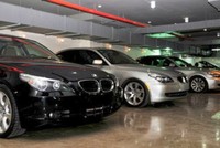 Cựu cảnh sát tham gia đường dây buôn lậu xe sang