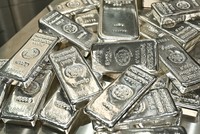 Trung Quốc hạn chế xuất khẩu bạc