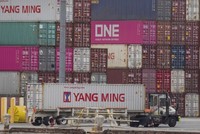 Container hàng hóa Trung Quốc tại cảng Los Angeles, Mỹ. Ảnh: AFP.