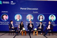 Các diễn giả thảo luận tại Diễn đàn Tăng cường hợp tác Thương mại và Đầu tư giữa Việt Nam và Vương quốc Anh