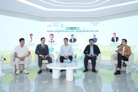 Các diễn giả thảo luận “Thanh toán xuyên biên giới - Hướng đi cho Việt Nam”,