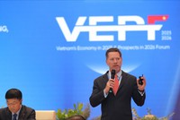 Ông Tim Evans, Tổng giám đốc HSBC Việt Nam phát biểu tại Diễn đàn 