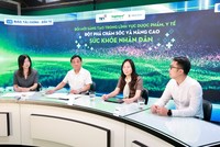 Các khách mời chia sẻ tại Talk show “Đổi mới, sáng tạo trong lĩnh vực dược phẩm, y tế: Đột phá chăm sóc và nâng cao sức khỏe nhân dân” do báo Tài chính Đầu tư tổ chức sáng 1/9