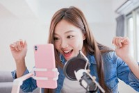 Tăng trưởng người dùng 41%, thương mại điện tử tại Việt Nam bước vào thời kỳ “vàng son”