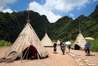 Các hãng lữ hành đầu tư mạnh hơn vào những dòng sản phẩm du lịch thông minh, sáng tạo để hút khách.