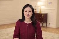Phó chủ tịch Cấp cao kiêm Giám đốc HĐQT Huawei Catherine Chen phát biểu tại sự kiện