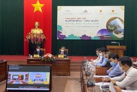 Bí thư Tỉnh ủy Quảng Bình Vũ Đại Thắng và Chủ tich UBND tỉnh Quảng Bình Trần Thắng chủ trì buổi tọa đàm tại điểm cầu UBND tỉnh Quảng Bình.