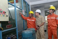 Phấn đấu 75% doanh nghiệp trong các khu công nghiệp tiết kiệm năng lượng hiệu quả