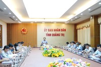 Phó chủ tịch UBND tỉnh Quảng Trị Lê Đức Tiến chủ trì cuộc họp