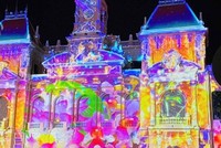 Tòa nhà UBND TP.HCM lung linh, huyền ảo với “bữa tiệc” nghệ thuật 3D mapping