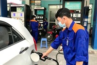 Giá xăng giảm nhẹ quanh ngưỡng 60 đồng/lít từ chiều 22/5.