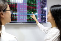 Nhóm cổ phiếu ngân hàng, bất động sản và năng lượng có thể tiếp tục thu hút dòng tiền