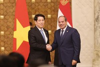 Chủ tịch nước Lương Cường và Tổng thống Ai Cập Abdel Fattah El-Sisi tại cuộc gặp gỡ báo chí, thông tin về kết quả hội đàm. Ảnh: TTXVN