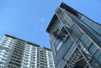 Bất lực nhìn giá nhà tăng cao, nhiều người đành “cắn răng” tìm tới chung cư mini