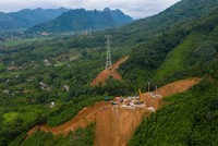Một số thuỷ điện không hợp tác, Đường dây 500 kV Lào Cai - Vĩnh Yên gặp khó