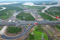Một nút giao kết nối đoạn Tân Vạn - Nhơn Trạch với cao tốc TP.HCM - Long Thành. (Anhr: Lê Toàn).
