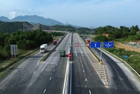 Một đoạn cao tốc Hòa Liên - Túy Loan (ảnh: Vietnam+).