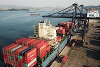 Xuất khẩu nỗ lực chặng về đích