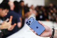 Điện thoại iPhone của Apple được giới thiệu tại Cupertino, California, Mỹ ngày 9/9/2025. Ảnh: THX/TTXVN