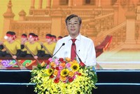 Chủ tịch UBND TP. Cần Thơ Trương Cảnh Tuyên phát biểu khai mạc Lễ hội