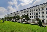 Khu dân cư trên đường Võ Văn Kiệt, phường Long Châu, tỉnh Vĩnh Long.