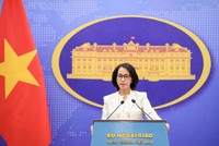 Người Phát ngôn Bộ Ngoại giao Việt Nam Phạm Thu Hằng tại buổi họp báo.
