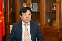 Ông Hồ Sỹ Hùng, Chủ tịch VCCI, đồng Chủ tịch Liên minh Diễn đàn Doanh nghiệp Việt Nam 