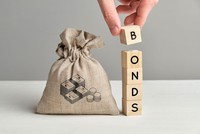 Dấu hiệu thận trọng quay lại trên thị trường trái phiếu lợi suất cao