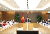 Phó thủ tướng Thường trực Chính phủ Nguyễn Hòa Bình chủ trì cuộc họp. Ảnh: VGP