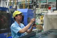 Xuất khẩu trong nửa kỳ đầu tháng 11/2025 giảm 3,45 tỷ USD so với nửa cuối tháng 10/2025. 