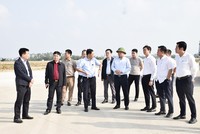 Lãnh đạo tỉnh Nghệ An kiểm tra tiến độ các dự án tại Sân bay Vinh trước ngày vận hành 19/12.