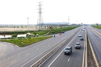 Việc đầu tư hạ tầng giao thông bài bản, cộng với quỹ đất lớn trở thành lợi thế của Hưng Yên trong thu hút đầu tư, phát triển kinh tế - xã hội. Ảnh: Báo Hưng Yên.