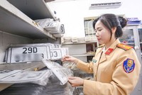 Đề xuất mới mức thu lệ phí cấp đăng ký, biển số ô tô và xe máy 