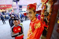 Rồng rắn xếp hàng mua vàng ngày vía Thân Tài