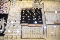 Giá vàng hôm nay ngày 15/7: Vàng trong nước không "yên ả"