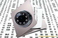 Cổ phiếu PTK và KTB bị tạm ngừng giao dịch trên UPCoM từ 13/4